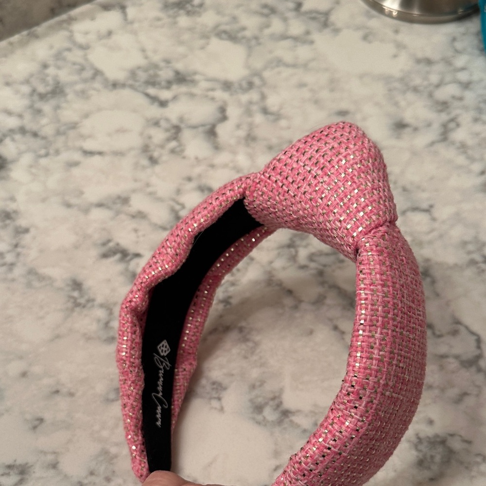 Brianna Cannon knotted pink and gold headband